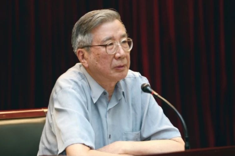 “李正名奖学金”捐赠暨首届颁奖仪式举行